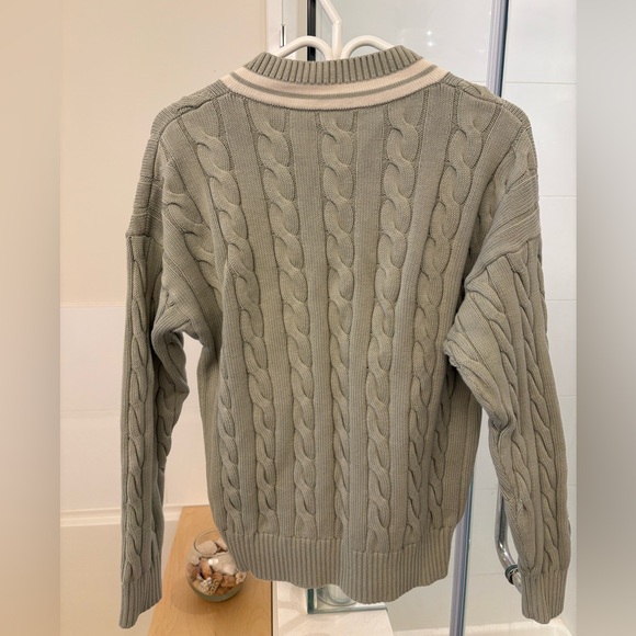 Aritzia TNA knit sweater - Picture 2 of 3